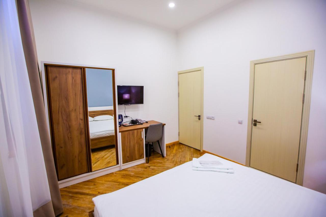 Art Eco Hotel Taskent Exterior foto