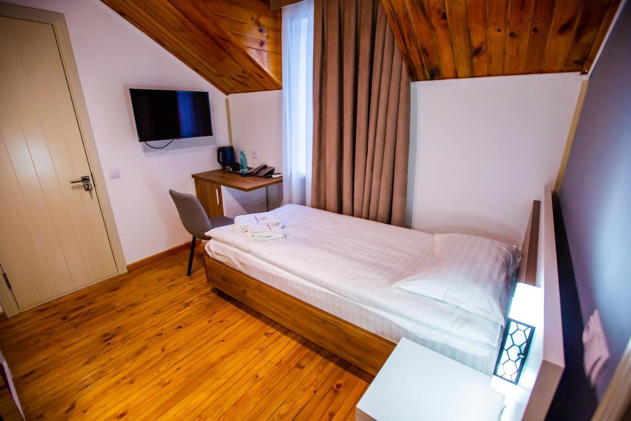 Art Eco Hotel Taskent Exterior foto